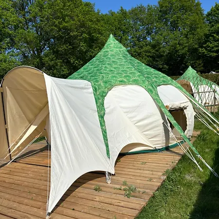 Lundtoftegaard 豪华帐篷